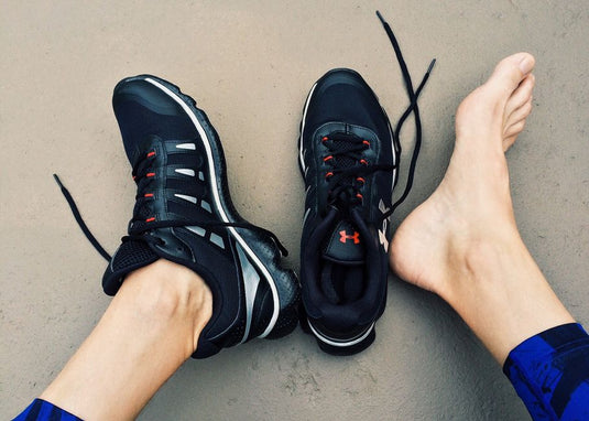 What Are Barefoot Shoes and Are They Actually Good for You? - Adventureco Blog