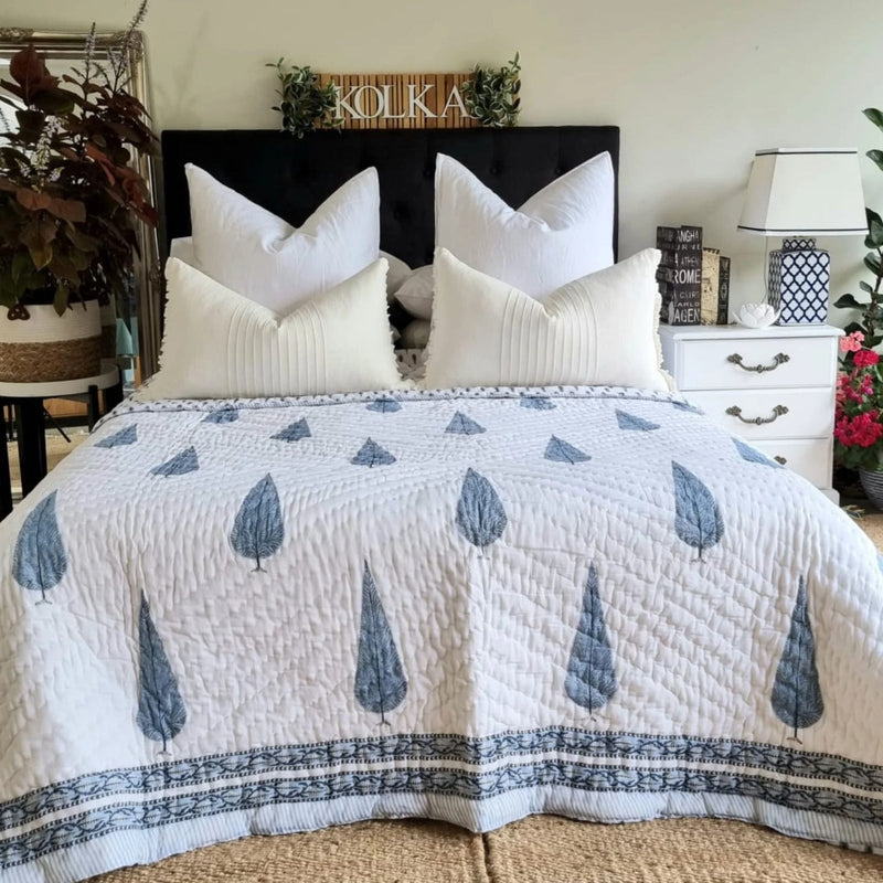 Load image into Gallery viewer, Kolka Pine Tree Reversible Quilt - Grey (King - 228 cm x 274 cm)-4
