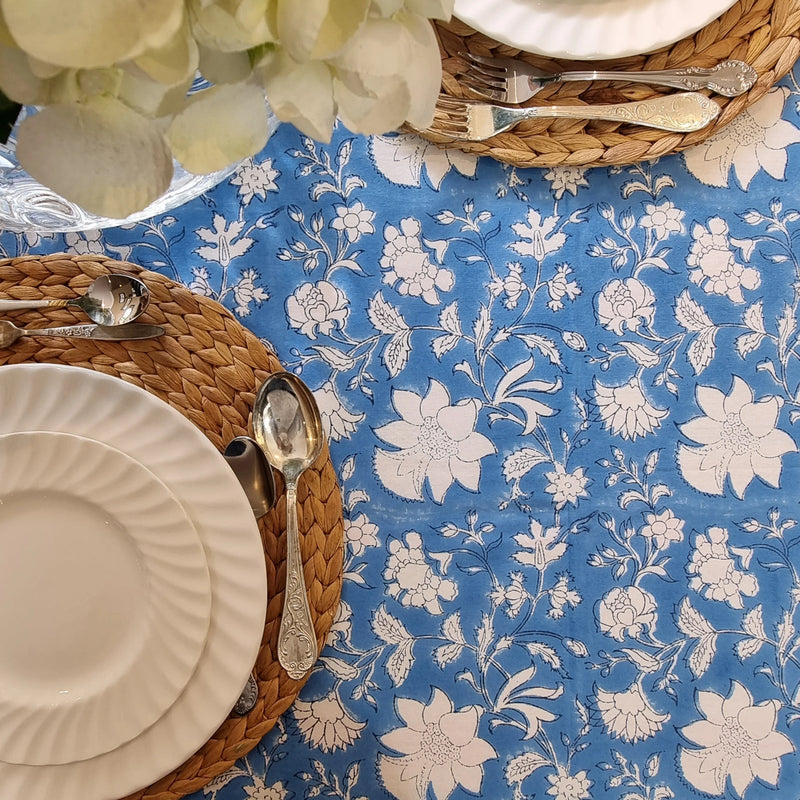 Load image into Gallery viewer, Rectangle Tablecloth Table Cover Flower Pattern Dining Table Cloth - Blue Bellflower-2
