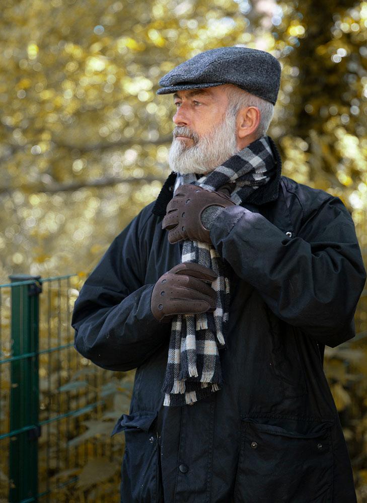 Load image into Gallery viewer, Dents Mens Abraham Moon Herringbone Tweed Flat Cap - Charcoal-4
