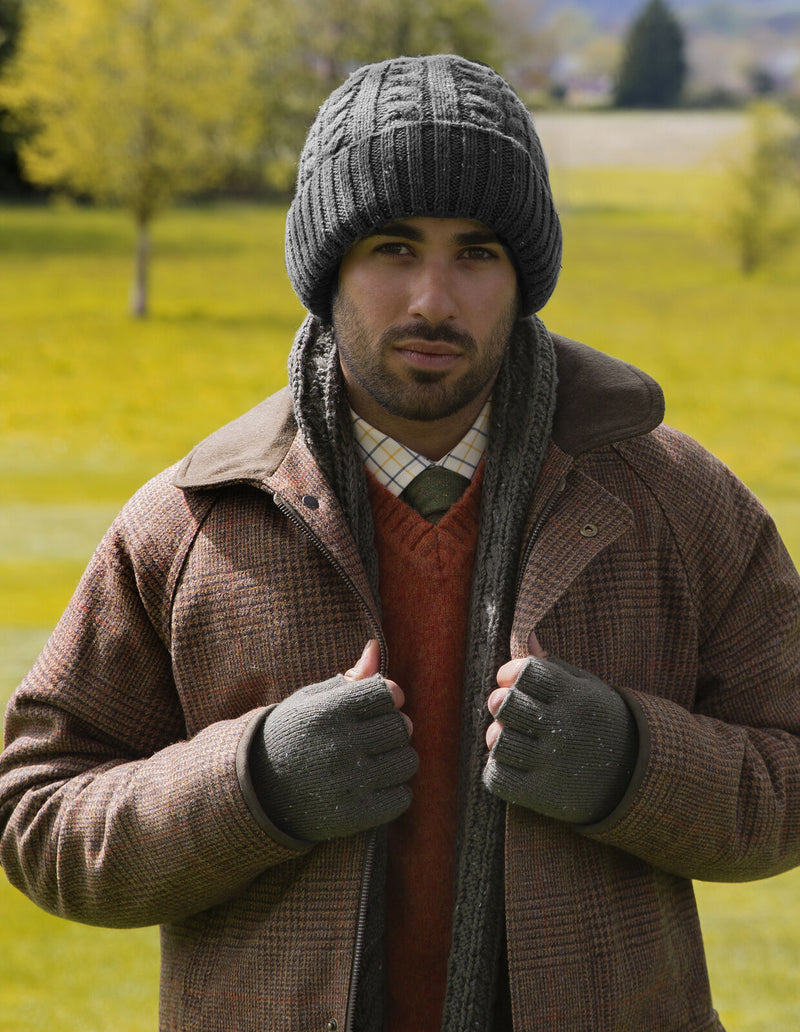 Load image into Gallery viewer, Dents Men’s Cable Knit Beanie Hat with Marl Yarn-2
