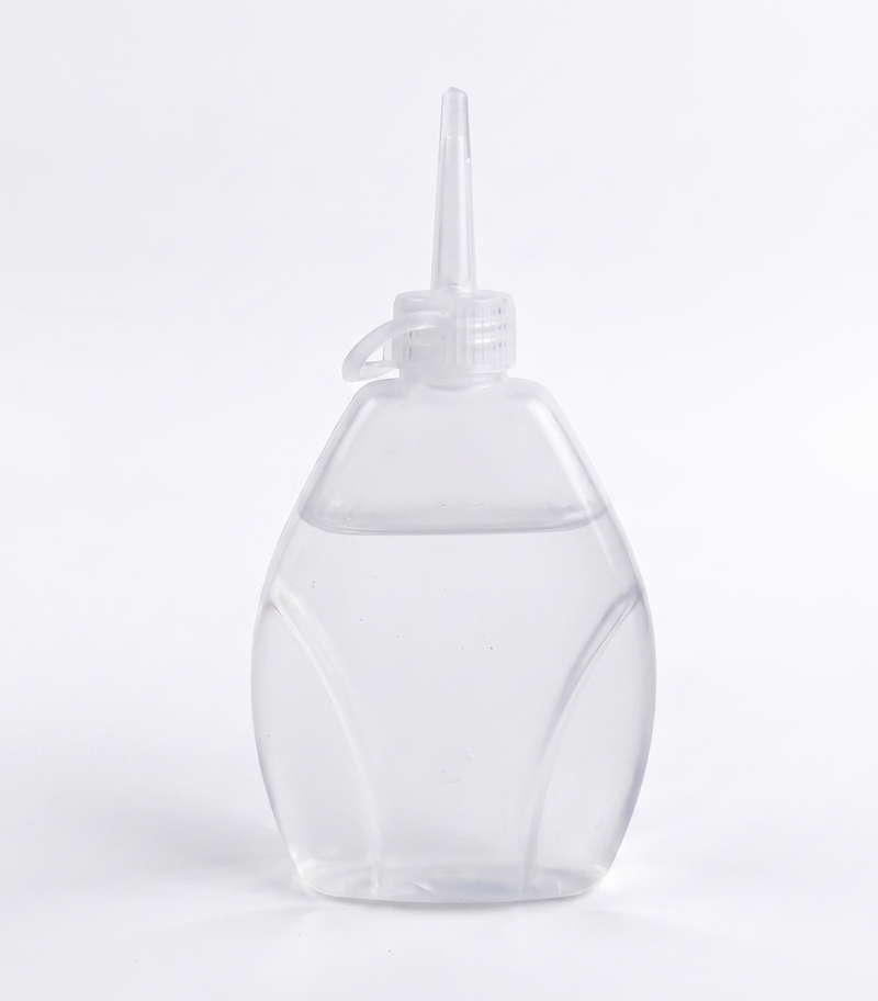 Load image into Gallery viewer, Sewing Machine Oil with Precision Nozzle Applicator Squeeze Bottle-0
