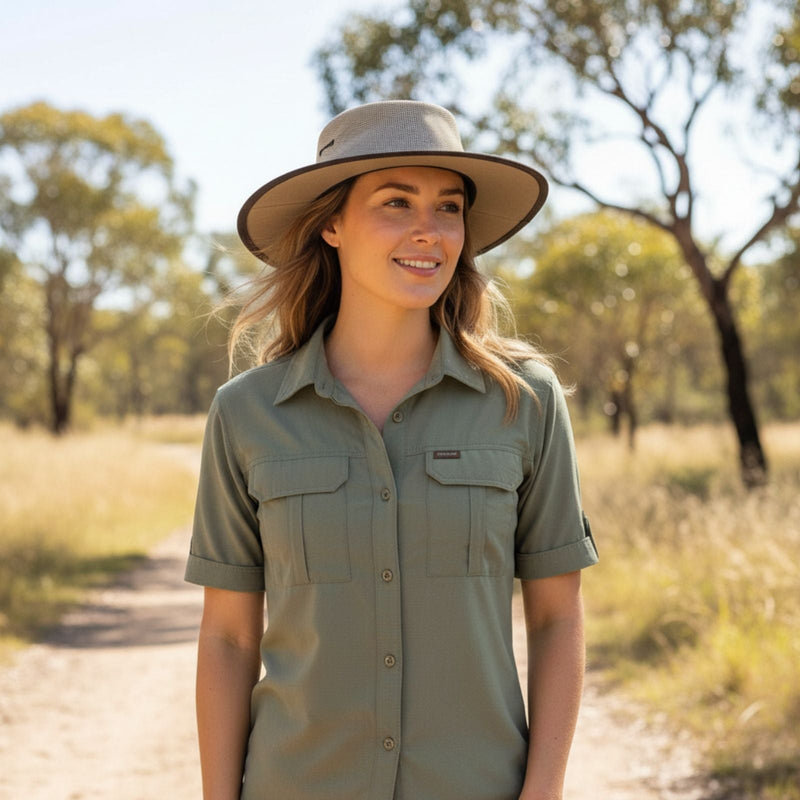 Load image into Gallery viewer, Jacaru 104 Bushbreeze Camper Hat – Canvas &amp; Mesh
