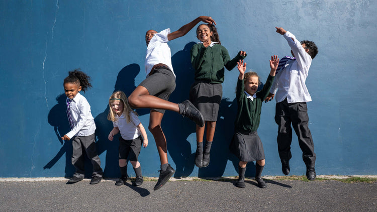 HEALTHIER FEET WITH EVERY STEP