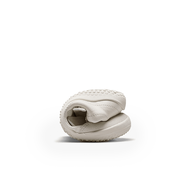 Load image into Gallery viewer, Vivobarefoot Gobi Sneaker Kids Limestone-4
