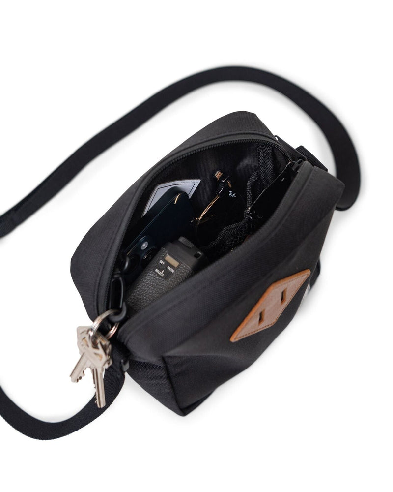 Load image into Gallery viewer, Herschel Heritage Crossbody Bag with Adjustable Strap in Black-3
