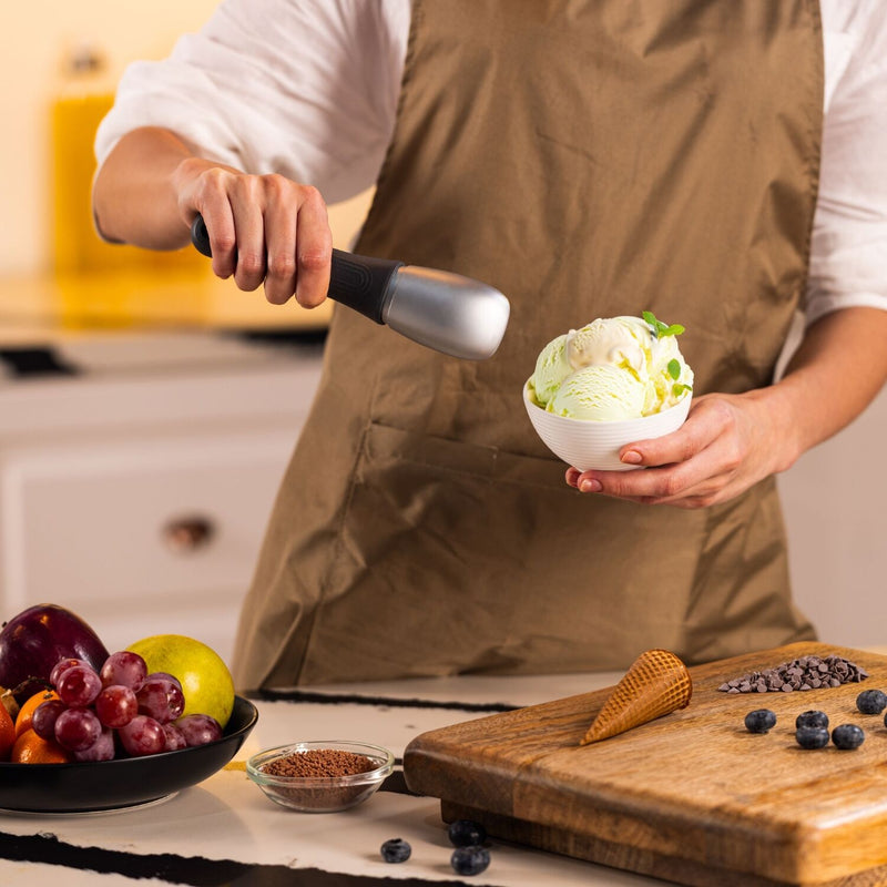 Load image into Gallery viewer, Zyliss Eco Handle Ice Cream Scoop Stainless Ergonomic Scoop Dishwasher Safe-2
