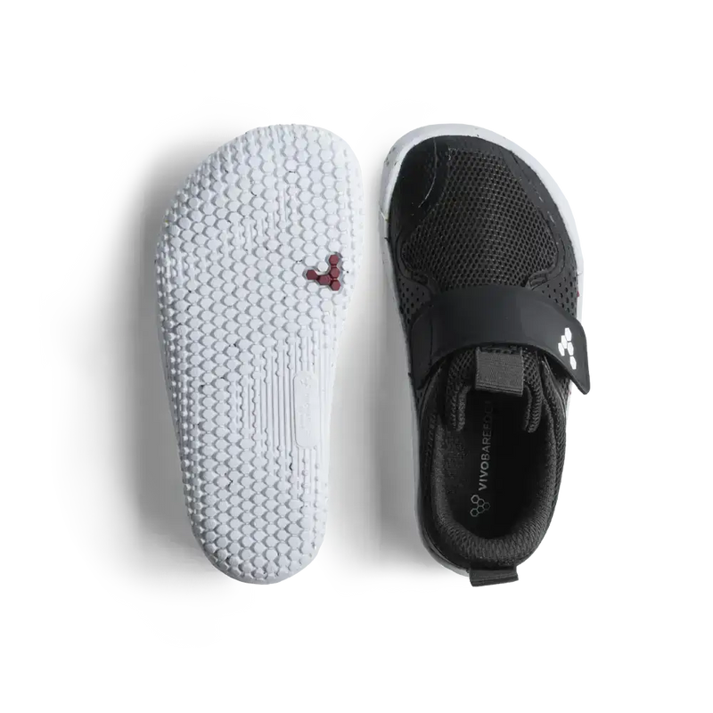 Load image into Gallery viewer, Vivobarefoot Primus Sport III Toddlers Obsidian lightweight flexible sneakers with grippy sole, easy pull on design, made from recycled materials.
