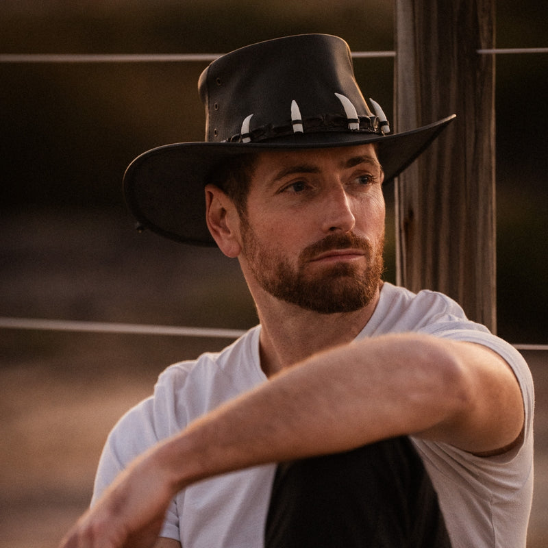 Load image into Gallery viewer, Jacaru 150 Ayers Croc Hat – Kangaroo Leather &amp; Crocodile Band
