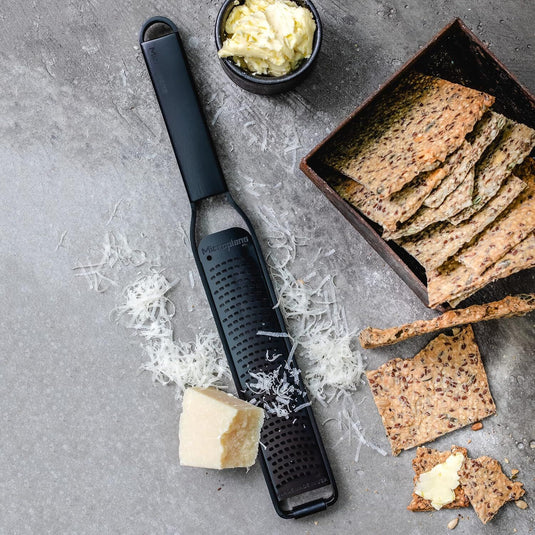 Microplane Black Sheep Full Metal Grater Zester in Black-4