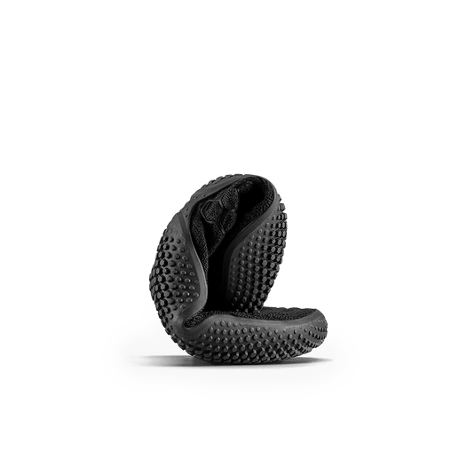 Vivobarefoot Motus Studio Sneaker Women's Barefoot Sneaker – Obsidian