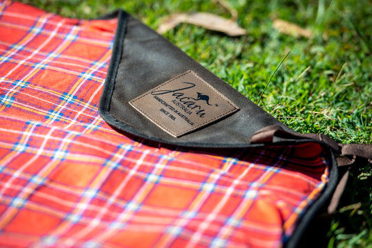 Jacaru 8003XL Giant Picnic Blanket – Extra Large | Waterproof