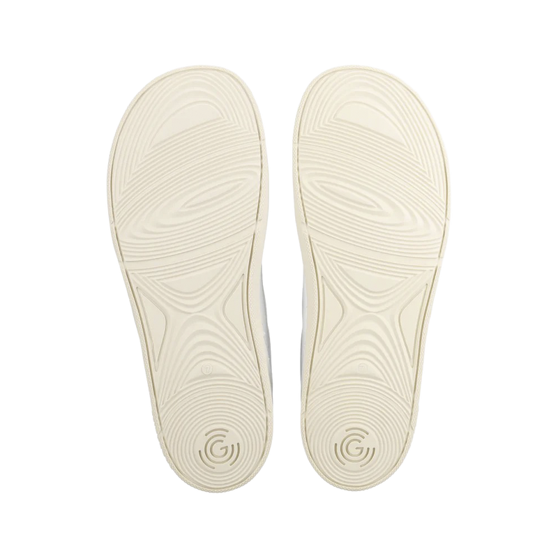 Load image into Gallery viewer, Groundies Zurich Men's Barefoot Sneakers – White/Black
