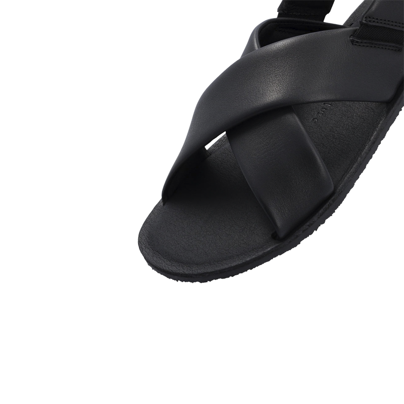Load image into Gallery viewer, Groundies Verona Women's Barefoot Sandals – Black
