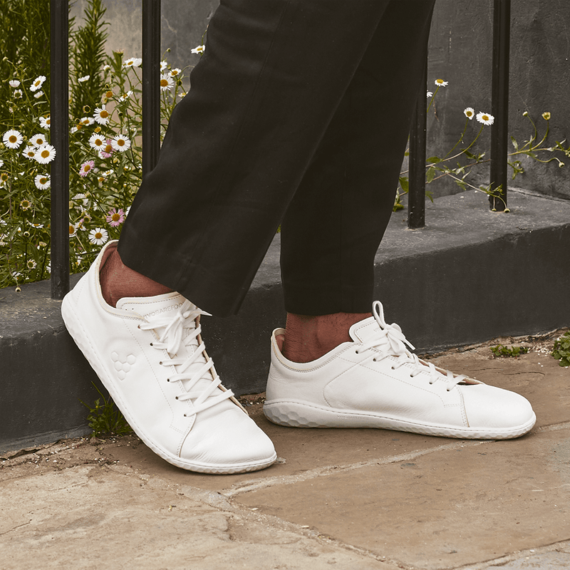 Load image into Gallery viewer, Vivobarefoot Geo Court III Men's Barefoot Trainer – Bright White
