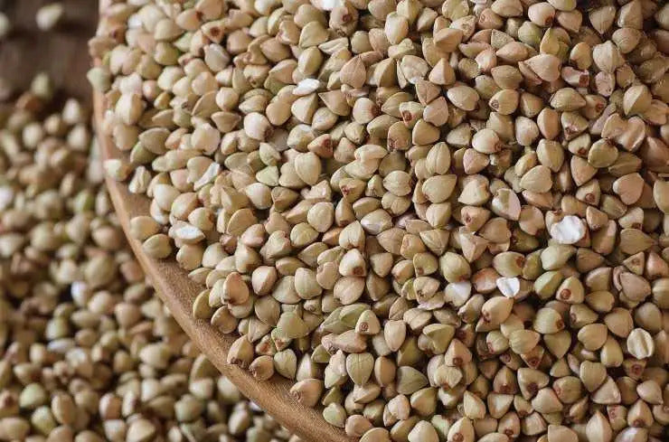Load image into Gallery viewer, 4kg Ukrainian Roasted Buckwheat Groats Kasha – 4 x 1kg Grechka + 10x AVK Chocolates + Free Spoon-2
