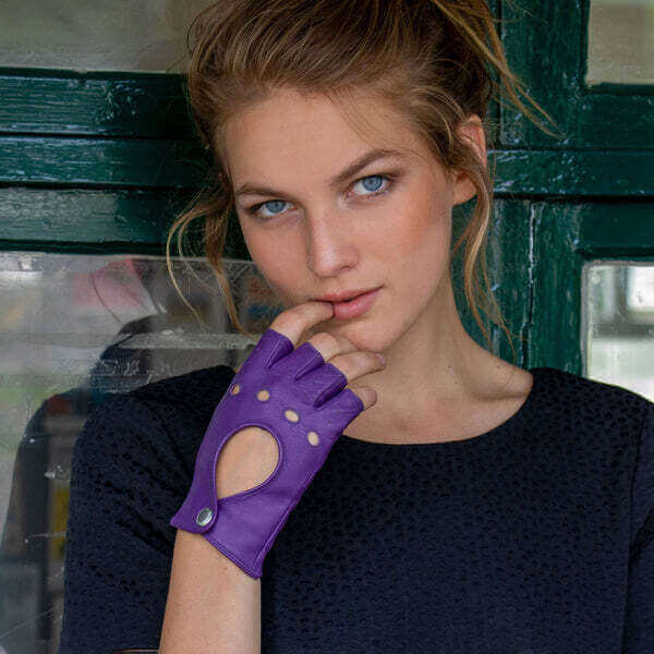 Load image into Gallery viewer, Dents Women’s Leather Fingerless Keyhole Driving Gloves - Amethyst
