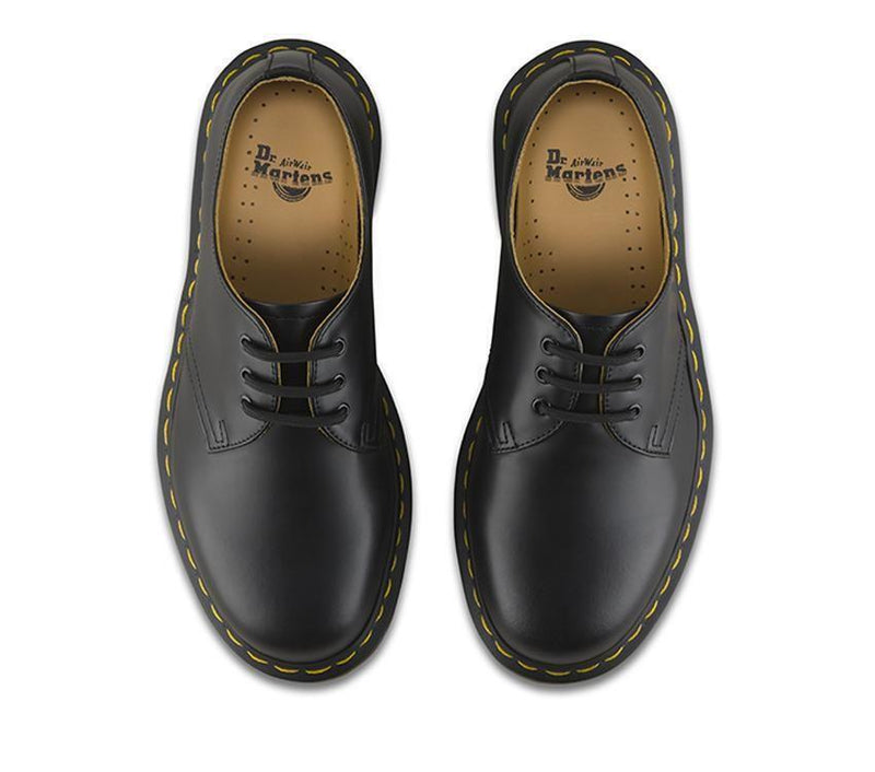 Load image into Gallery viewer, Dr. Martens 1461 Smooth Shoes Classic 3 Eye Lace Up Unisex - Black
