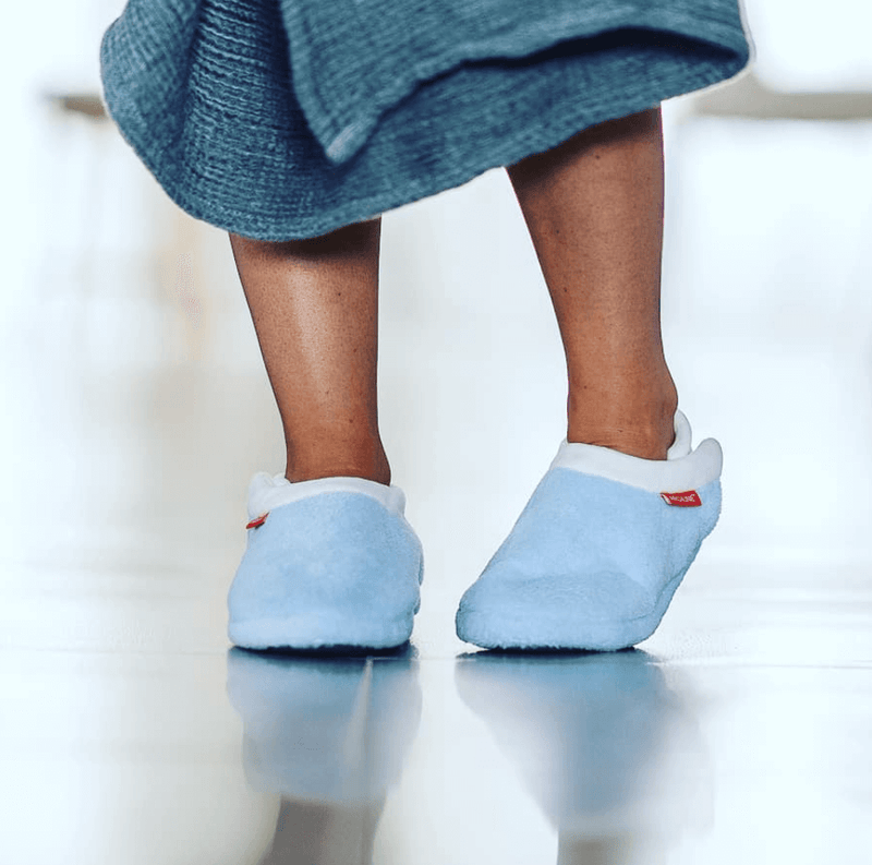 Load image into Gallery viewer, ARCHLINE Orthotic Slippers Closed Scuffs - Sky Blue
