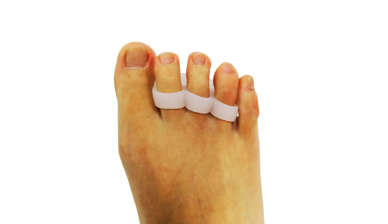 Load image into Gallery viewer, Axign 3 Toe Separator Silicone Bunion Spacer - 1 Pair
