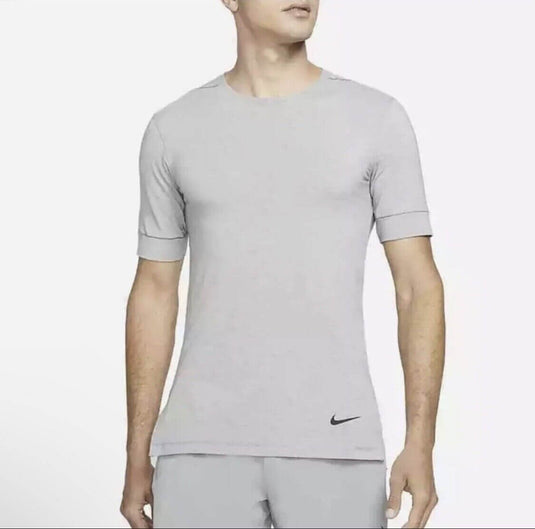 Nike Training T Shirt Grey Dri-Fit Mens - Small | Adventureco