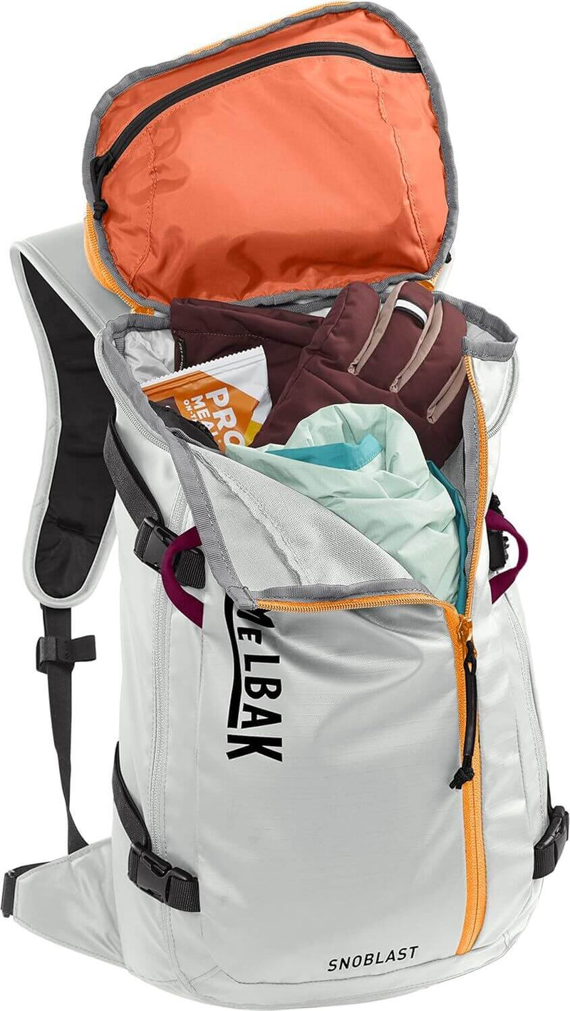 Load image into Gallery viewer, CamelBak SnoBlast 22 Hydration Backpack 2L
