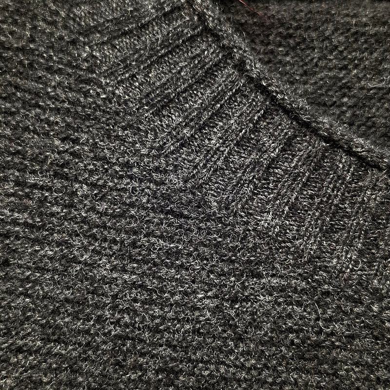 Load image into Gallery viewer, Luxury Cashmere Wool Horizontal Rib Pullover Jumper (Textured Knit) in Charcoal-4
