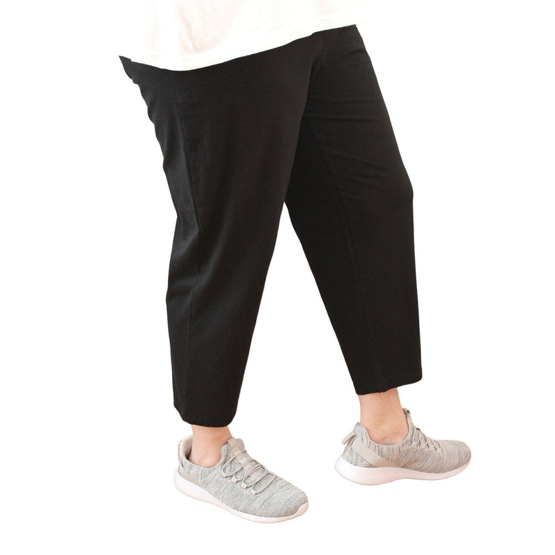 Load image into Gallery viewer, Idyl Womens Relaxed Fit Crop 100% Cotton Leggings Pants Trousers - Black-3
