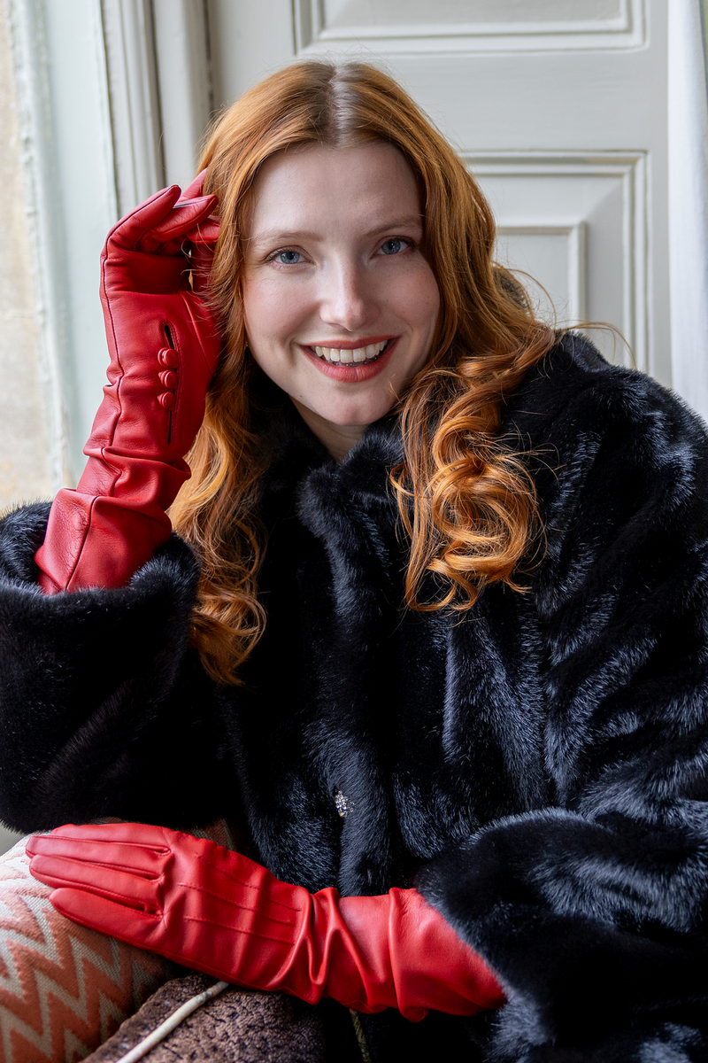Load image into Gallery viewer, Dents Women's Three-Point Long Opera Leather Gloves in Berry-4

