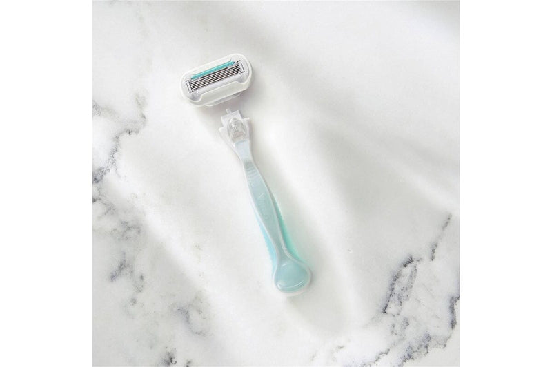 Load image into Gallery viewer, Gillette Womens Venus 3 Blade Razor Smooth Sensitive Includes Handle + 2 Cartridge-3
