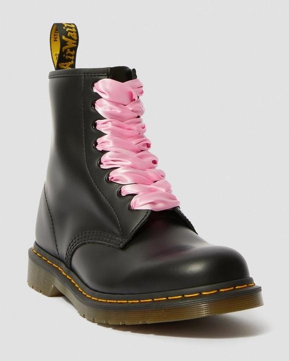 Load image into Gallery viewer, Dr. Martens 8-10 Eye Shoe Laces Pink Ribbon 140 cm-4
