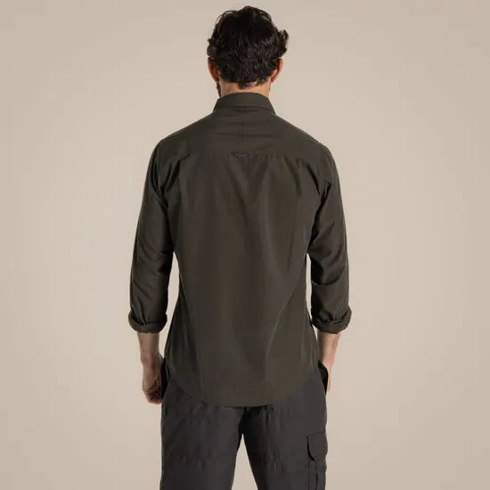 Load image into Gallery viewer, Craghoppers Kiwi Long Sleeve Outdoor Shirt in Woodland Green-4
