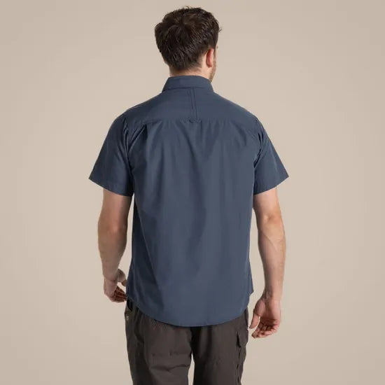 Load image into Gallery viewer, Craghoppers Kiwi Short Sleeve Outdoor Shirt in Ombre Blue-4
