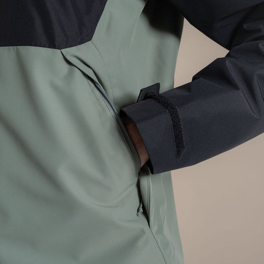 Craghoppers Women's Rosario Waterproof Jacket – AquaDry | Black/Sage