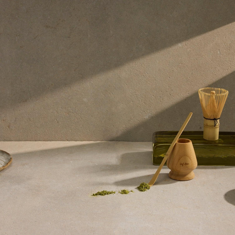 Load image into Gallery viewer, Leaf &amp; Bean 3pcs Bamboo Japanese Matcha Making Set (Whisk, Scoop &amp; Holder)-2
