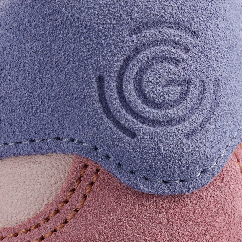 Load image into Gallery viewer, Groundies Panama Women's Barefoot Sneakers – Pink/Orchid
