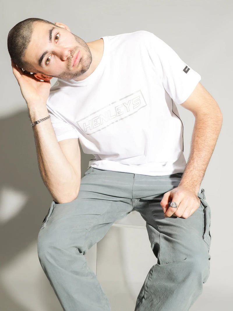 Load image into Gallery viewer, Henleys Mens Master Reflective T-Shirt Top Tee - White-3
