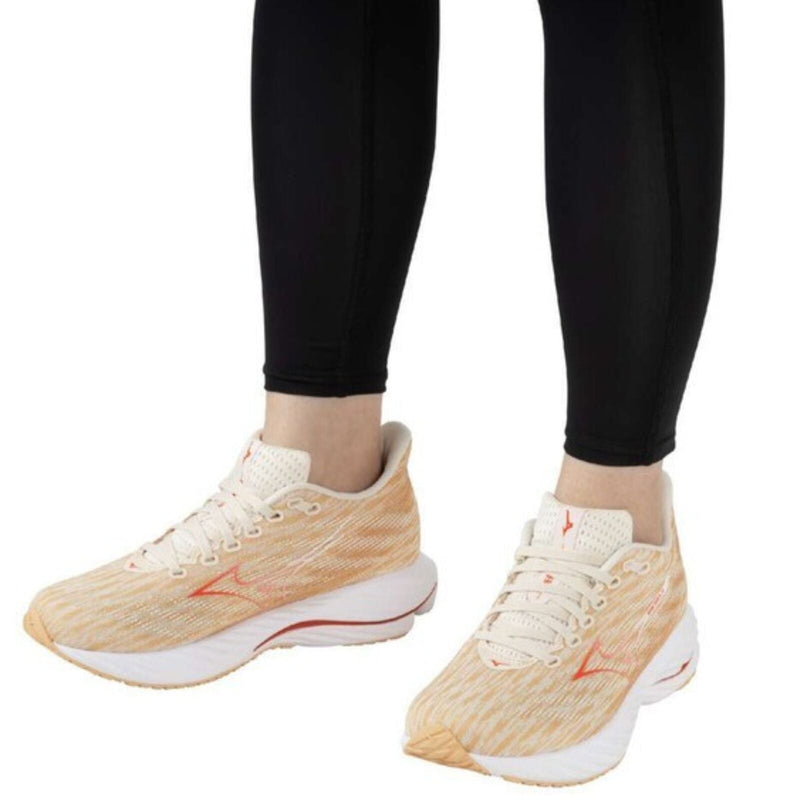 Load image into Gallery viewer, Mizuno Wave Rider 28 Womens Running Shoes Pristine Spicy Orange in US 7-2
