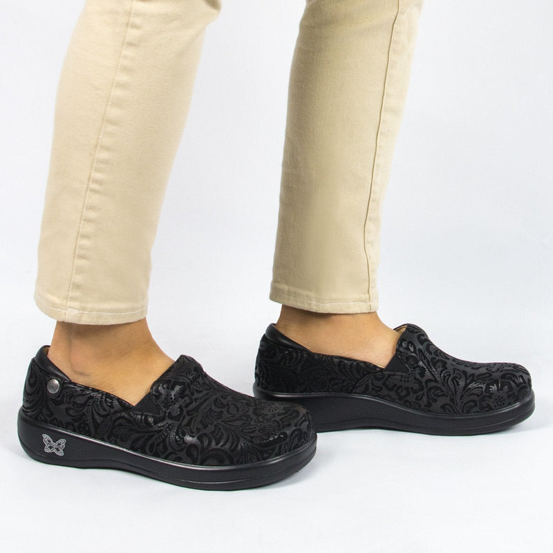 Load image into Gallery viewer, ALEGRIA Keli Nursing Shoes Slip On Womens Work Working Hospitality - Black Embossed Paisley-3
