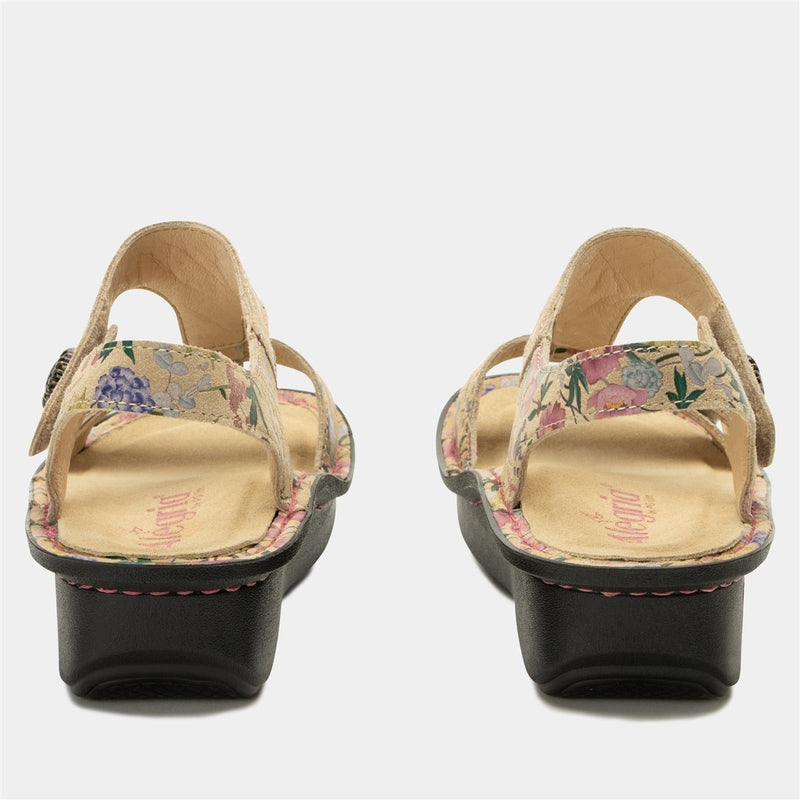 Load image into Gallery viewer, Alegria Womens Kerri Sandals Shoes in A Fine Romance-4
