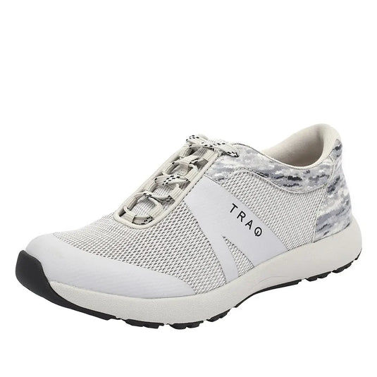 TRAQ Intent 2 Womens Walking Shoes Q-Flow2 Mesh Slip-Resistant in Cloudy Grey-0