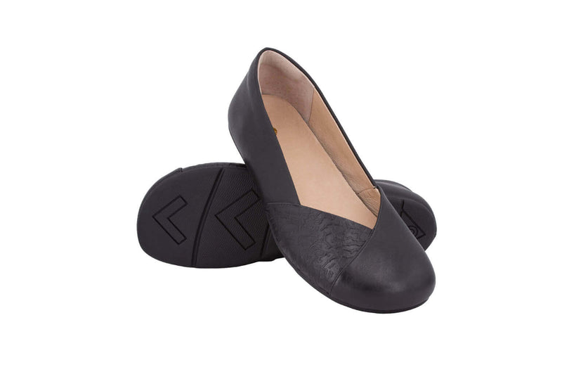 Load image into Gallery viewer, Xero Phoenix Leather - Women&#39;s Dressy Flat
