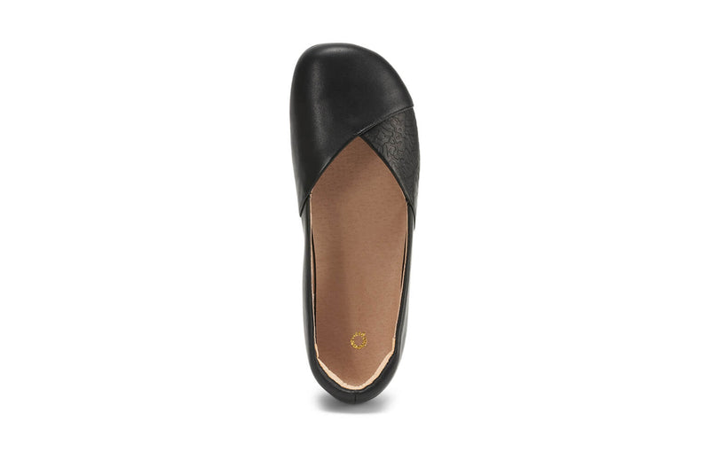 Load image into Gallery viewer, Xero Shoes Phoenix Leather Women's Barefoot Flat
