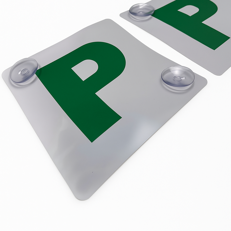 Load image into Gallery viewer, 2x GREEN P PLATES Suction Probationary Car Window Signs for NSW (New South Wales)-2
