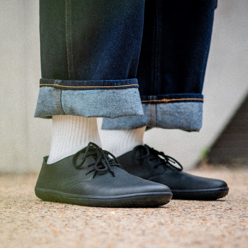 Load image into Gallery viewer, Vivobarefoot Ra IV Womens Obsidian-2
