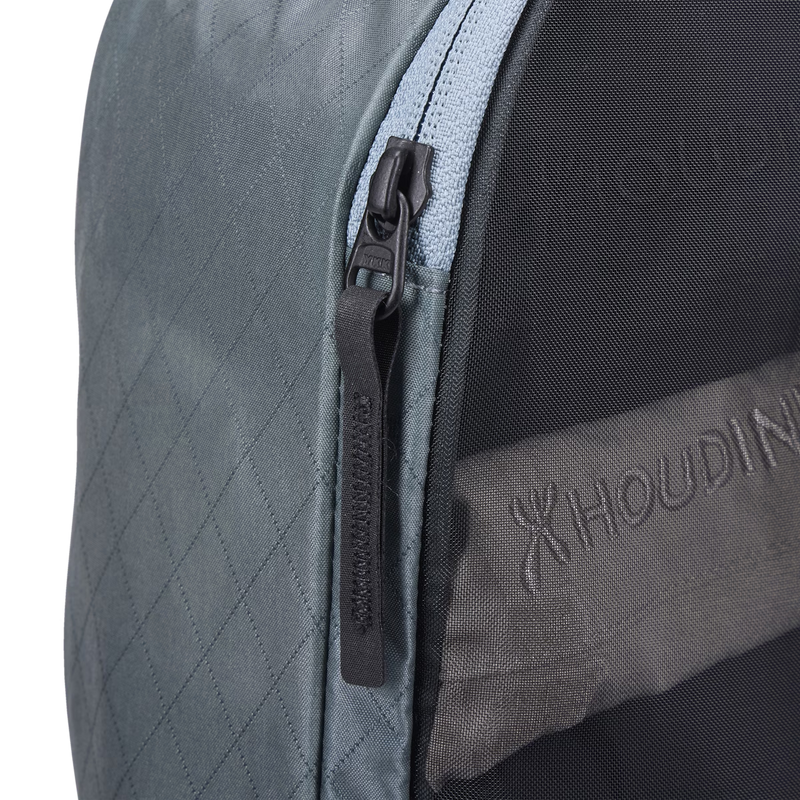 Load image into Gallery viewer, Thule Medium Packing Cube Travel Organiser Bag for Carry-On Luggage in Pond Grey-4
