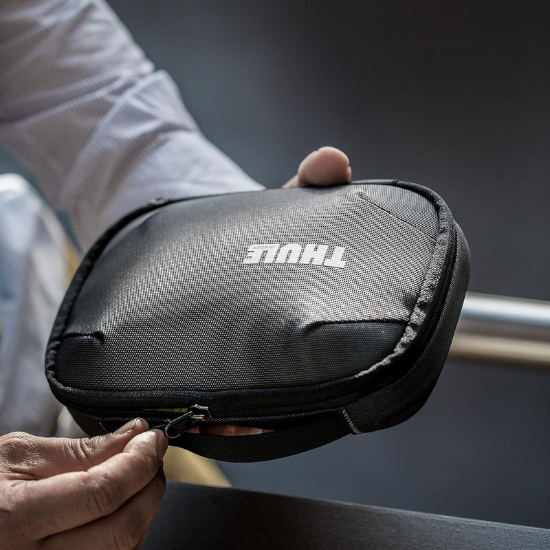 Load image into Gallery viewer, Thule Subterra PowerShuttle Plus Electronics Organiser – Black
