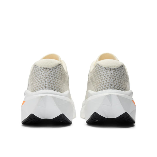 New Balance Womens FuelCell SuperComp Trainers V3 Running Shoes in Angora/Hot Mango-3