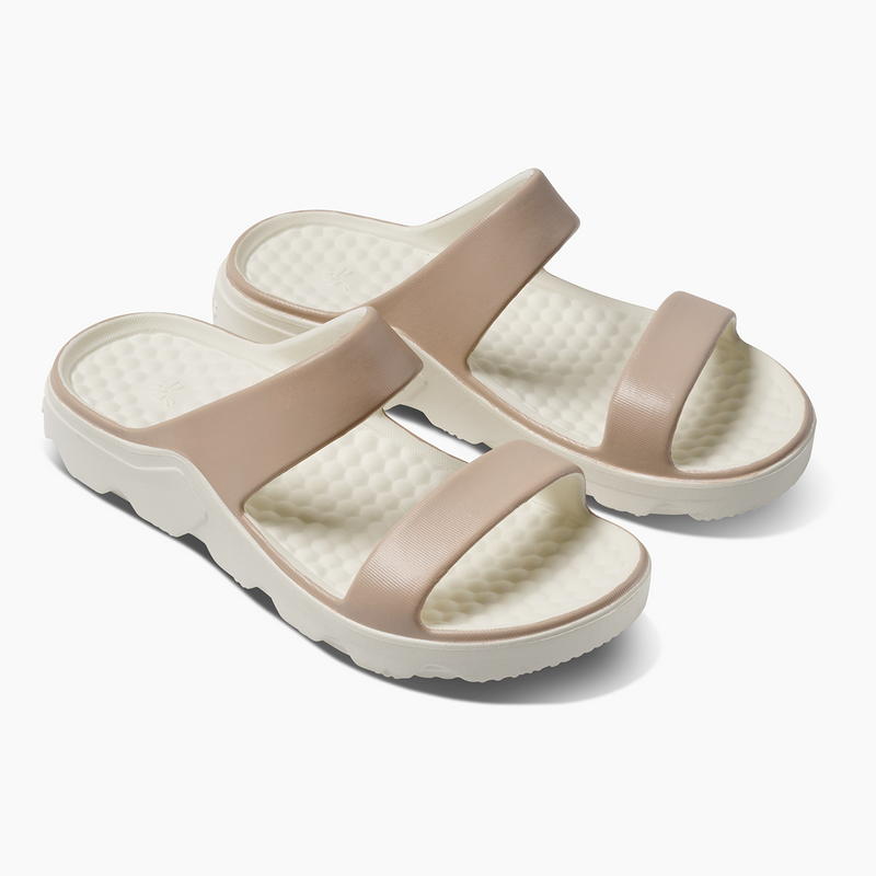 Load image into Gallery viewer, Women&#39;s Riviera Sandal - Soft Sand / Bone-2
