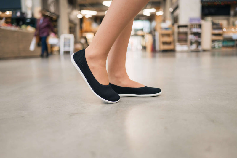 Load image into Gallery viewer, Eco-friendly Ballet Flats Be Lenka Delight - Black
